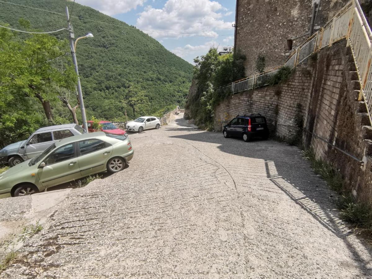 Villa Il Torrione à Poggio Bustone Extérieur photo