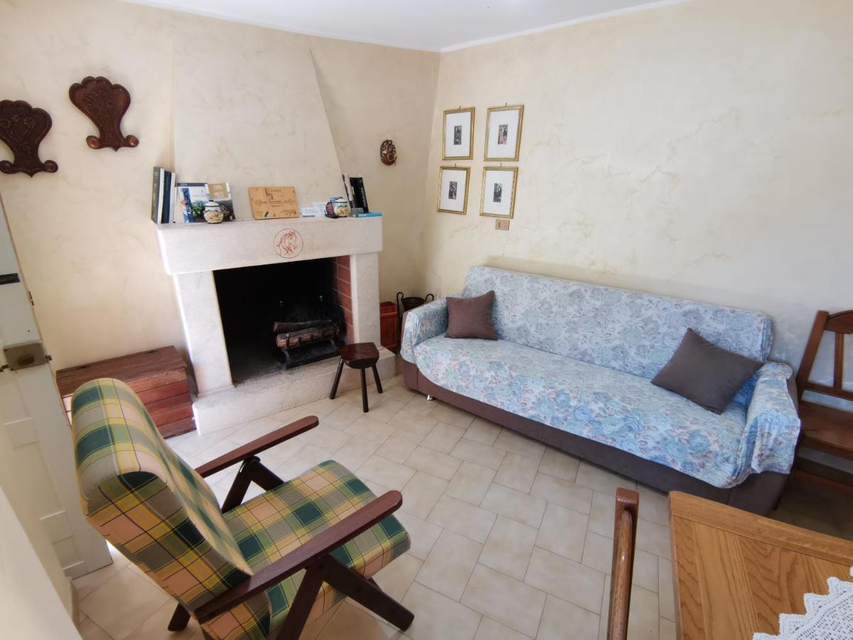 Villa Il Torrione à Poggio Bustone Extérieur photo